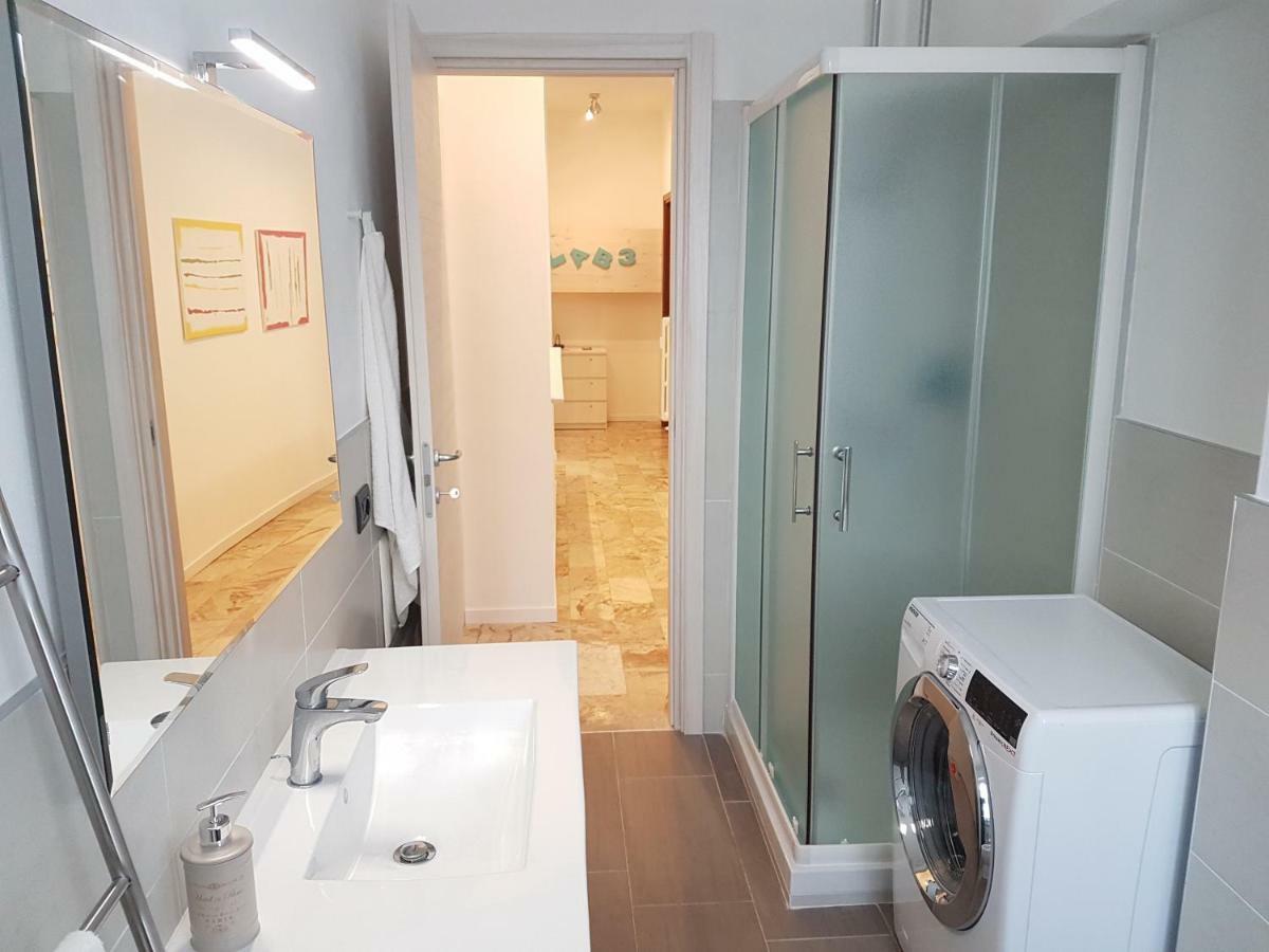 Lab3 City Private Apartment - 2 Bedrooms Pavia Kültér fotó