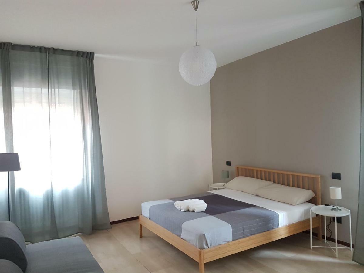 Lab3 City Private Apartment - 2 Bedrooms Pavia Kültér fotó