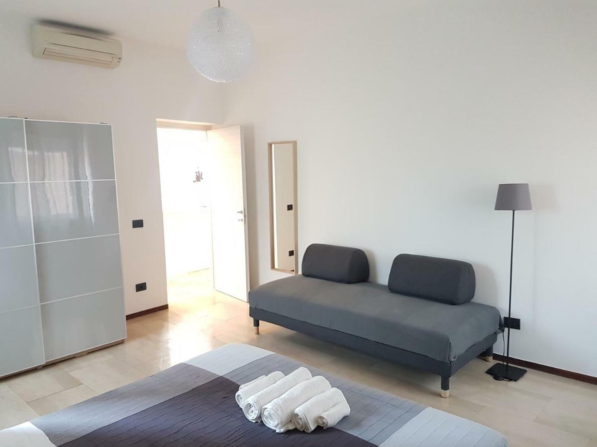 Lab3 City Private Apartment - 2 Bedrooms Pavia Kültér fotó